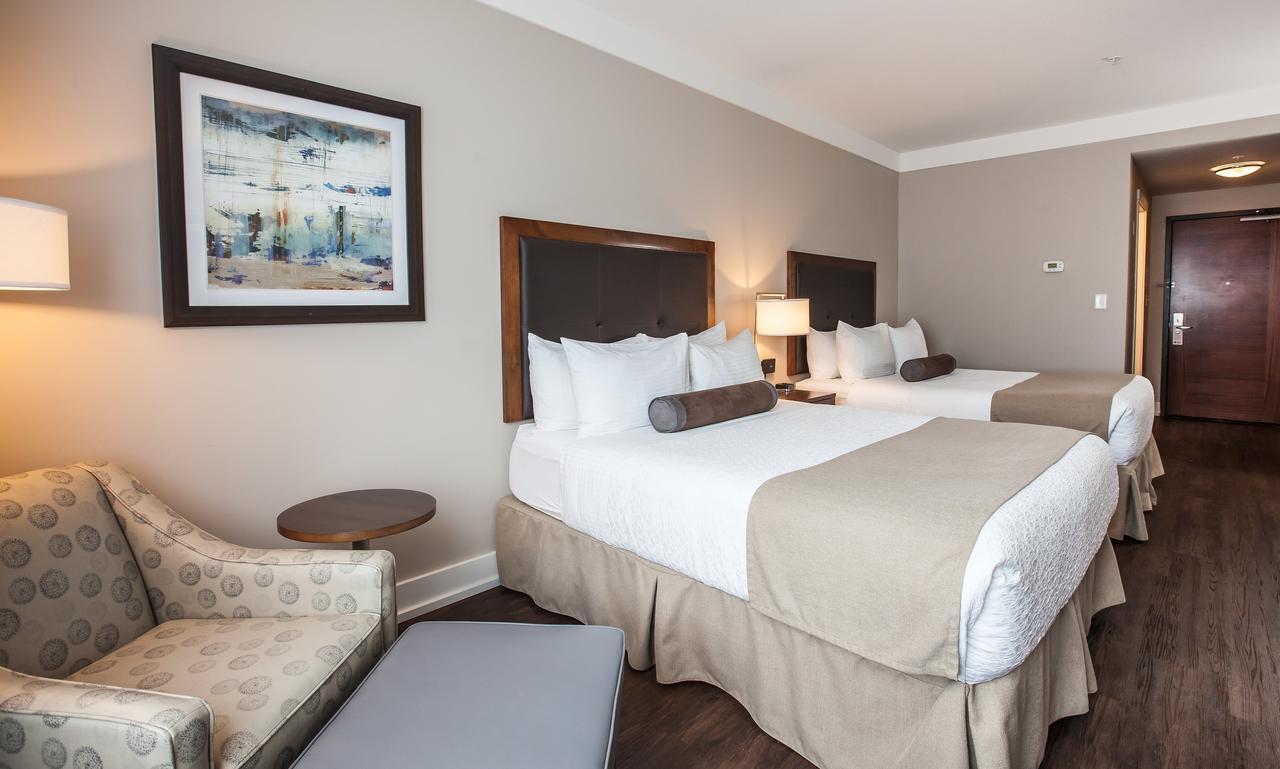 Best Western Plus Revelstoke Exterior photo